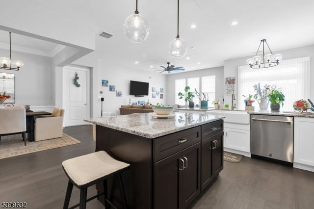 48 Drake Way, Mount Olive Twp., NJ 07836