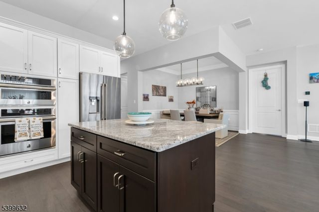 48 Drake Way, Mount Olive Twp., NJ 07836