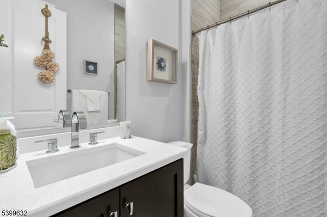 48 Drake Way, Mount Olive Twp., NJ 07836