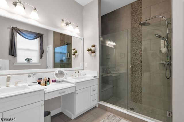 48 Drake Way, Mount Olive Twp., NJ 07836