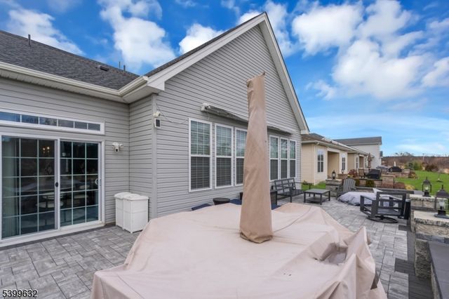 48 Drake Way, Mount Olive Twp., NJ 07836