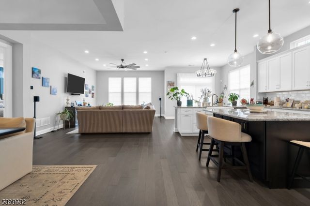 48 Drake Way, Mount Olive Twp., NJ 07836