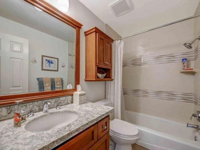 716 Island View Circle, Port Hueneme, CA 93041
