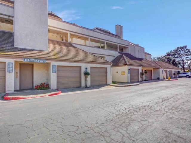 716 Island View Circle, Port Hueneme, CA 93041