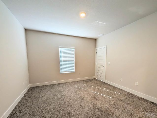 9907 Starling Dr, Pensacola, FL 32506