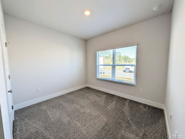 9907 Starling Dr, Pensacola, FL 32506