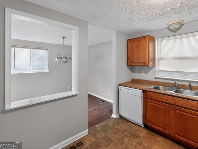 5350 Olde Street, Stone Mountain, GA 30088