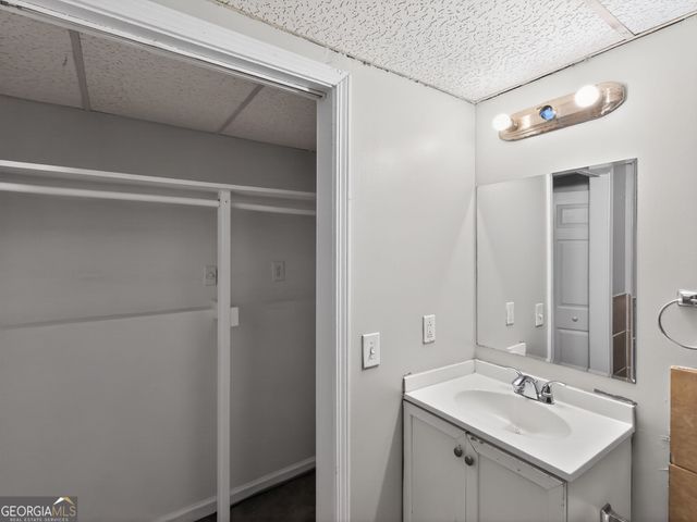 5350 Olde Street, Stone Mountain, GA 30088