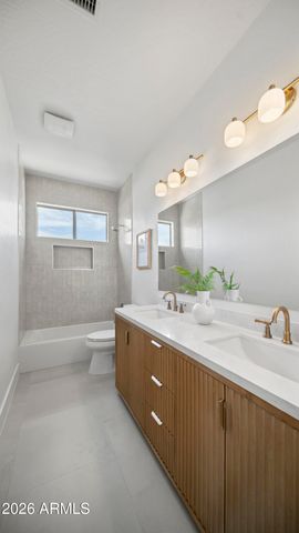 6639 E GELDING Drive, Scottsdale, AZ 85254