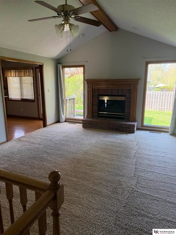2424 E Military Avenue, Fremont, NE 68025