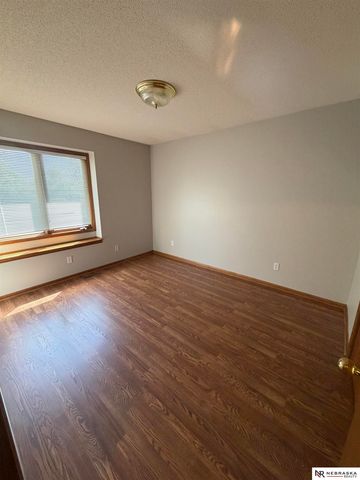 2424 E Military Avenue, Fremont, NE 68025