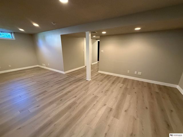 2424 E Military Avenue, Fremont, NE 68025