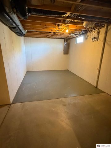 2424 E Military Avenue, Fremont, NE 68025