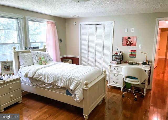 16052 SIMON KENTON RD, Haymarket, VA 20169