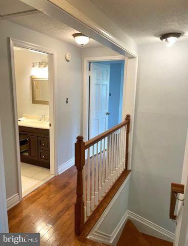 16052 SIMON KENTON RD, Haymarket, VA 20169