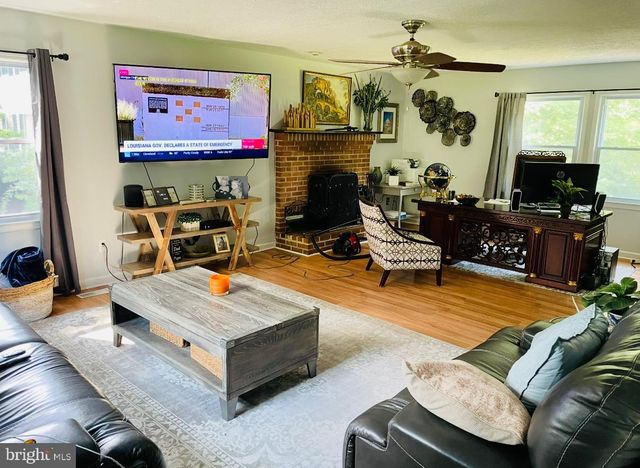 16052 SIMON KENTON RD, Haymarket, VA 20169