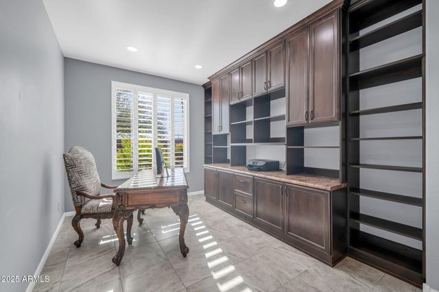 16961 W HOLLY Street, Goodyear, AZ 85395