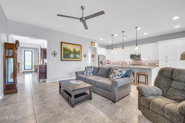 16961 W HOLLY Street, Goodyear, AZ 85395