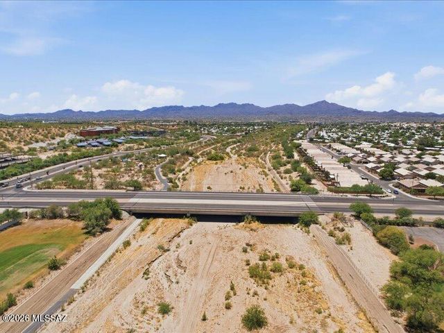2818 W Medallion Drive, Tucson, AZ 85741