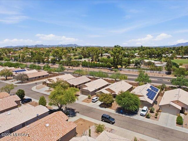 2818 W Medallion Drive, Tucson, AZ 85741