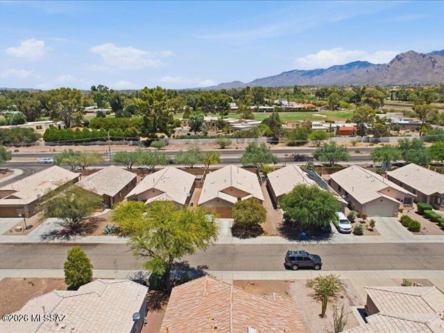 2818 W Medallion Drive, Tucson, AZ 85741