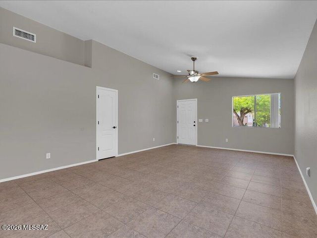 2818 W Medallion Drive, Tucson, AZ 85741