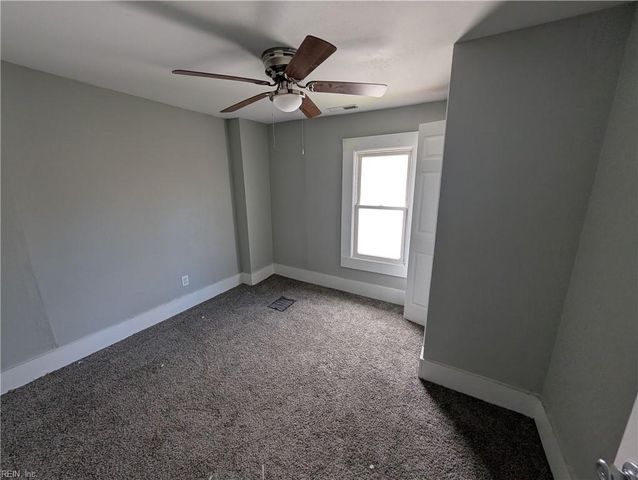 214 Knight ST, Suffolk, VA 23434