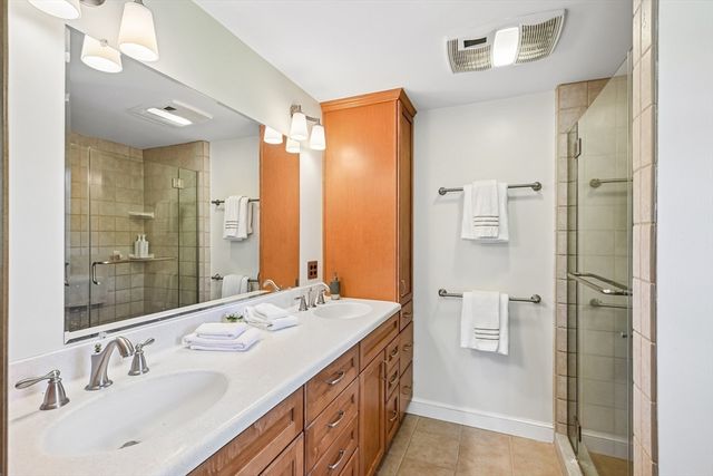 60 Wheeler Rd, Stow, MA 01775