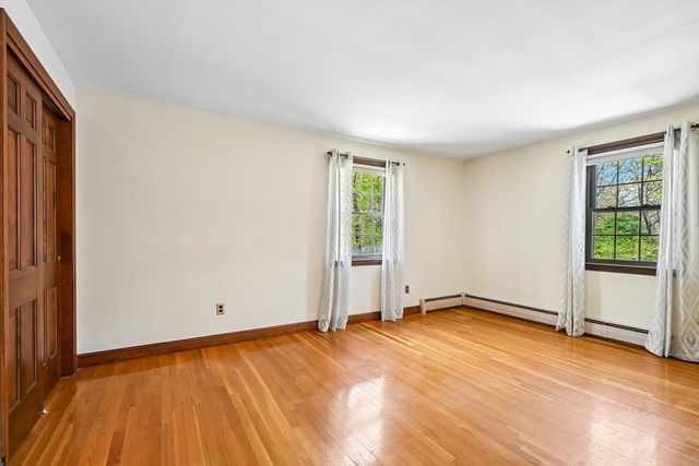 60 Wheeler Rd, Stow, MA 01775