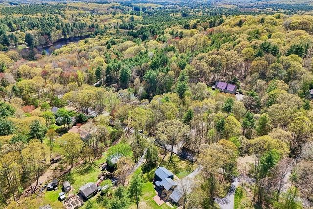 60 Wheeler Rd, Stow, MA 01775