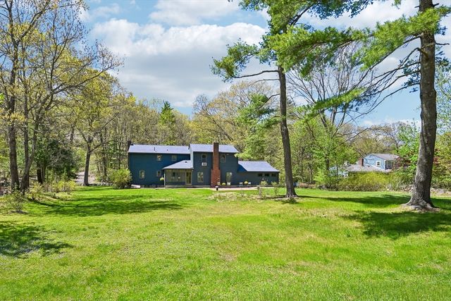 60 Wheeler Rd, Stow, MA 01775
