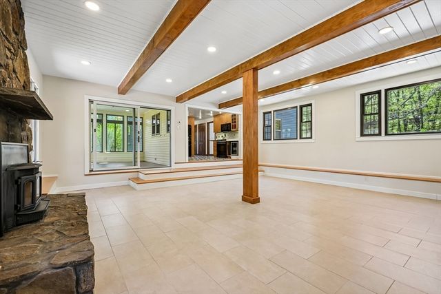 60 Wheeler Rd, Stow, MA 01775