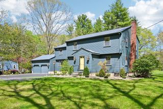 60 Wheeler Rd, Stow, MA 01775