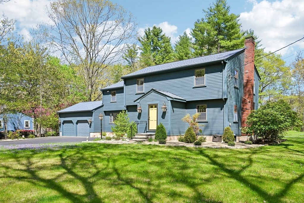 60 Wheeler Rd, Stow, MA 01775