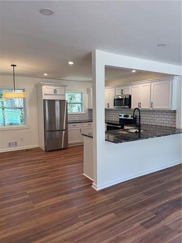 266 Simon Terrace NW, Atlanta, GA 30318