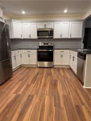 266 Simon Terrace NW, Atlanta, GA 30318