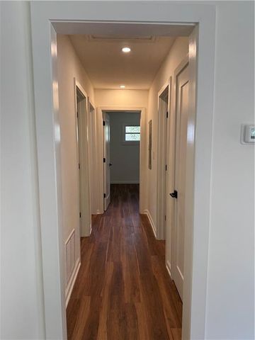 266 Simon Terrace NW, Atlanta, GA 30318