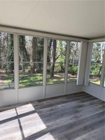 266 Simon Terrace NW, Atlanta, GA 30318