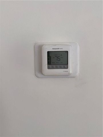 266 Simon Terrace NW, Atlanta, GA 30318