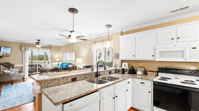 203 Landing Rd Apt C, North Myrtle Beach, SC 29582