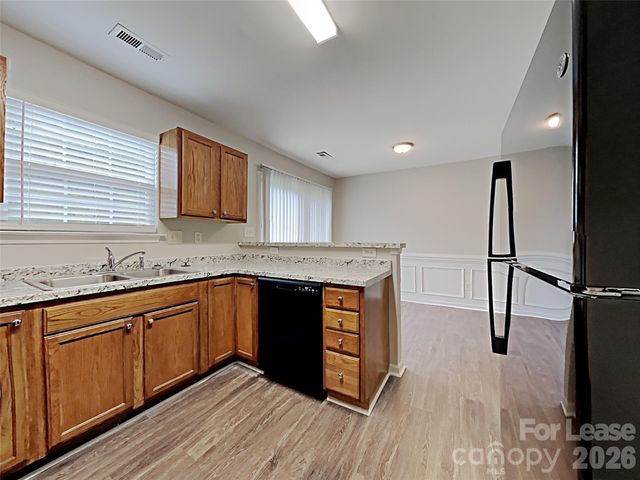 5549 Peachwood Drive, Charlotte, NC 28216