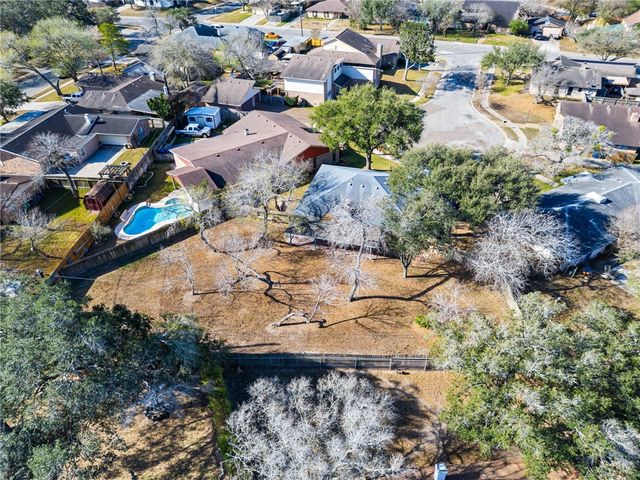 3214 Musket Ln, Corpus Christi, TX 78410