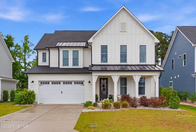 18 W Lightning Bug Lane, Hampstead, NC 28443