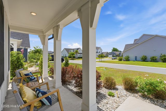 18 W Lightning Bug Lane, Hampstead, NC 28443