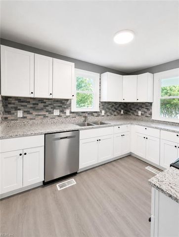 914 Widgeon RD, Norfolk, VA 23513