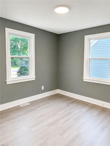 914 Widgeon RD, Norfolk, VA 23513