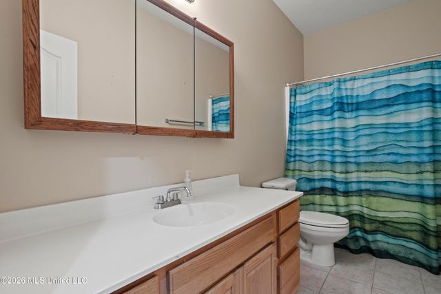 3104 Stonewood Drive, Ocean Springs, MS 39564