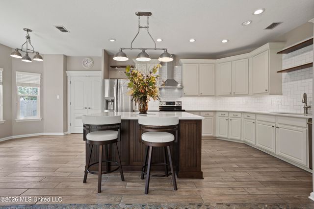 3104 Stonewood Drive, Ocean Springs, MS 39564