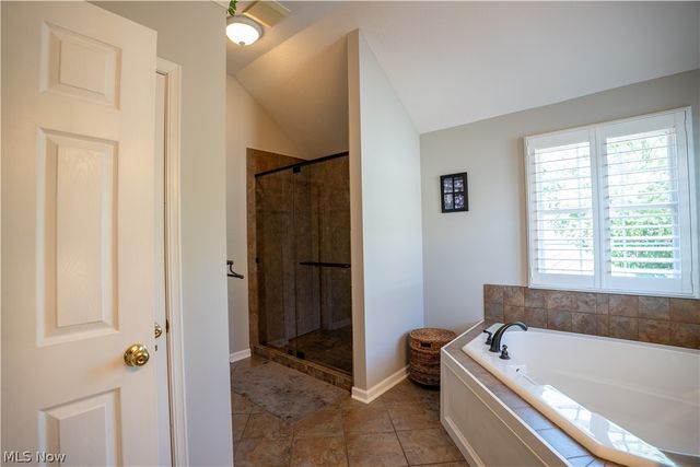 20324 Kylemore Drive, Strongsville, OH 44149