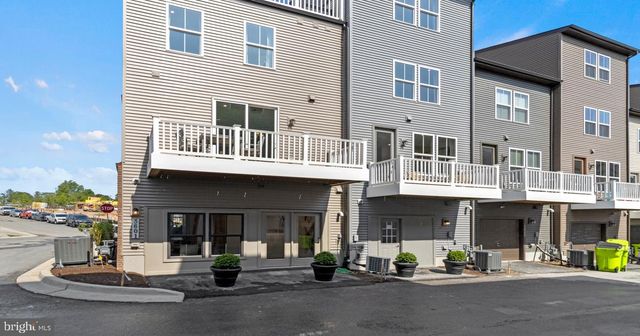 3601 STELLA BLUE DR, Hyattsville, MD 20782